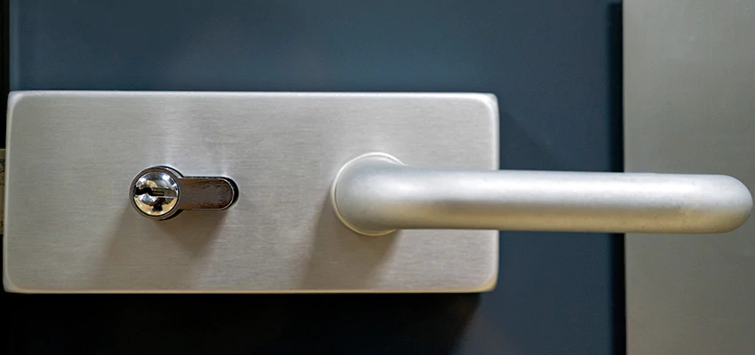 Change Patio Door Locks in San Diego Country Estates, California